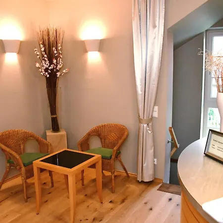 Apartment Domizil Eutschuetzblick