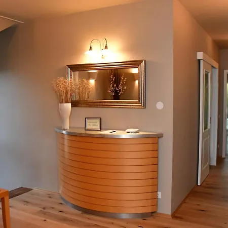 Apartment Domizil Eutschuetzblick